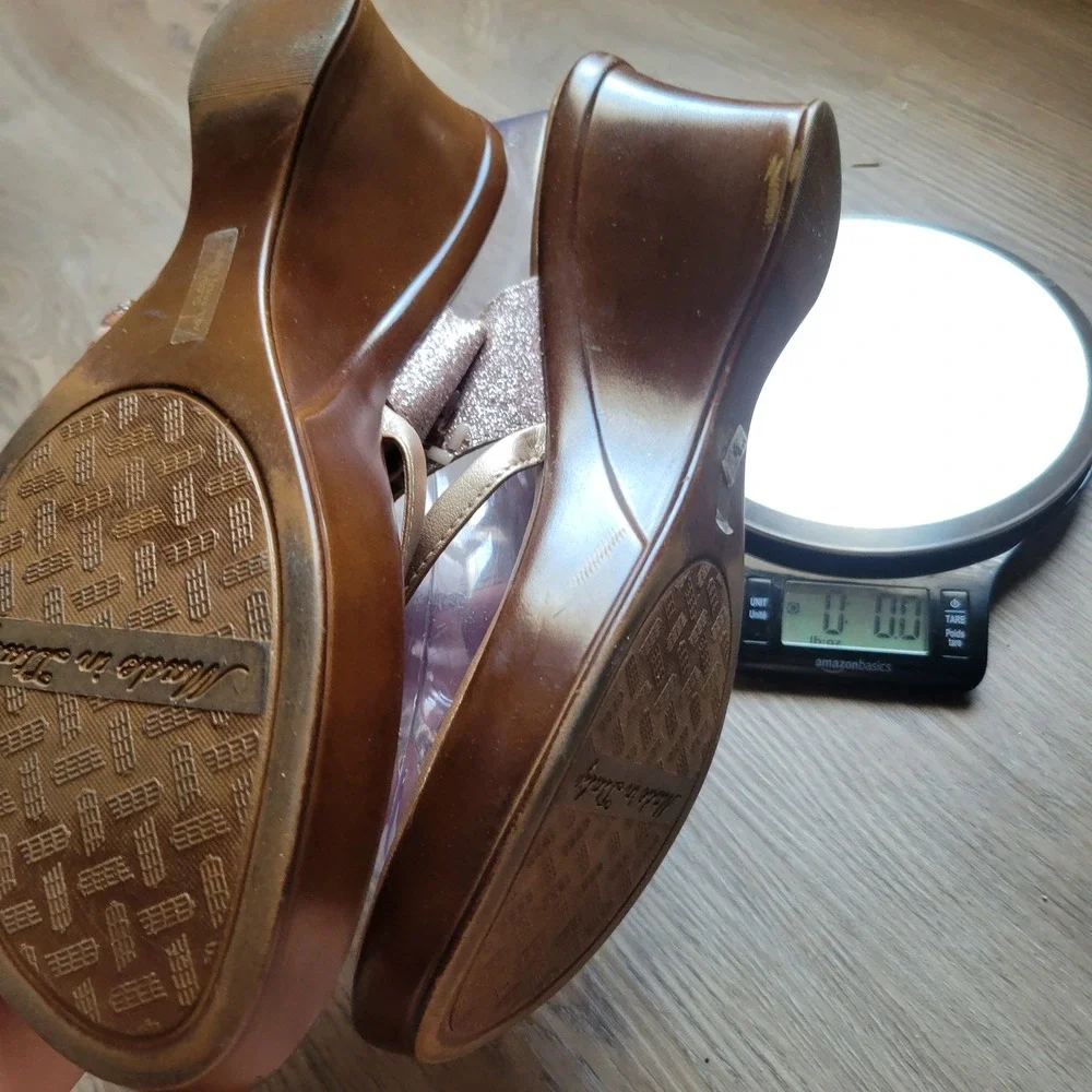 Italian Shoemakers Women Wedge Sandals 8.5M Rose Gold Beaded Dressy Summer